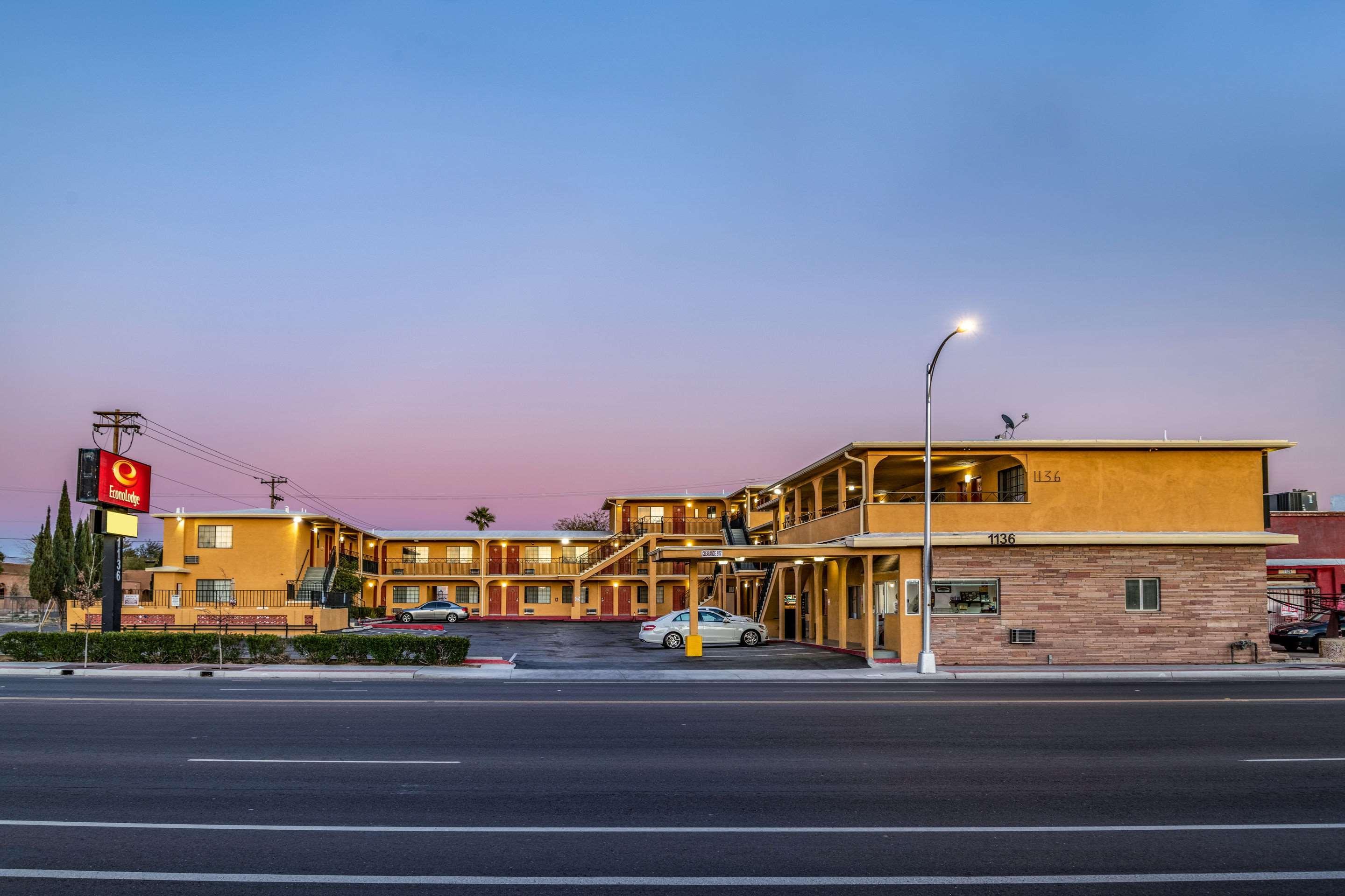 Econo Lodge University Tucson Zewnętrze zdjęcie