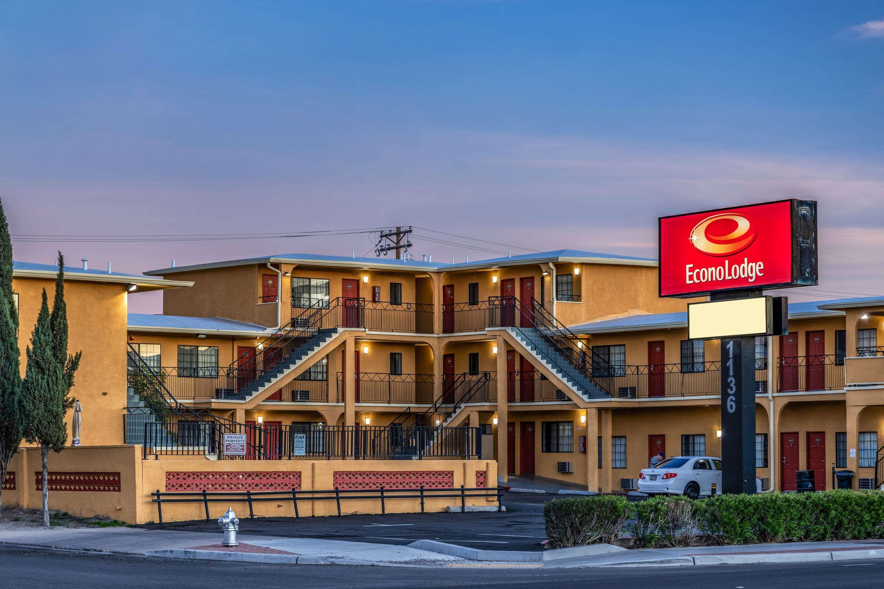 Econo Lodge University Tucson Zewnętrze zdjęcie