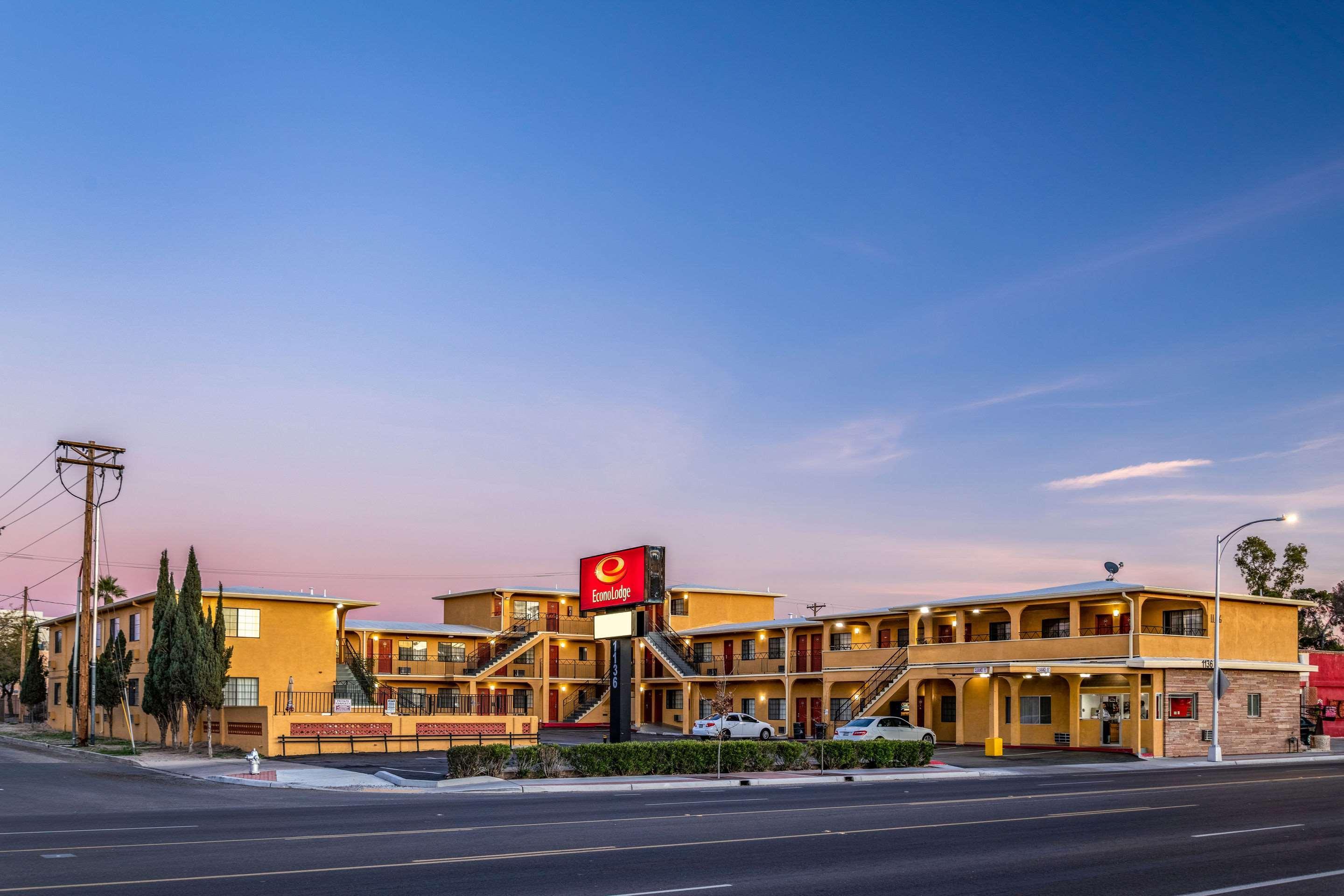 Econo Lodge University Tucson Zewnętrze zdjęcie