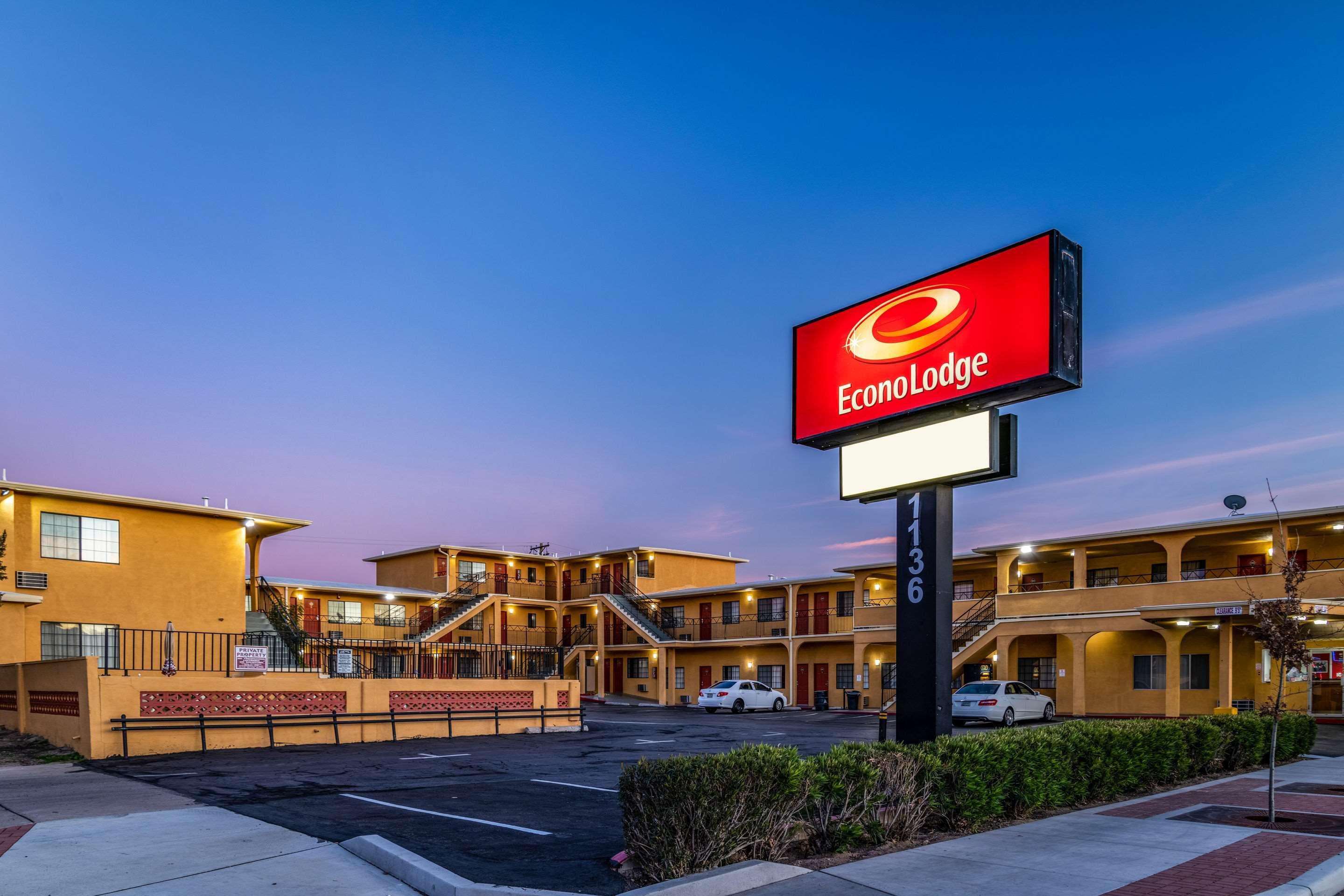 Econo Lodge University Tucson Zewnętrze zdjęcie