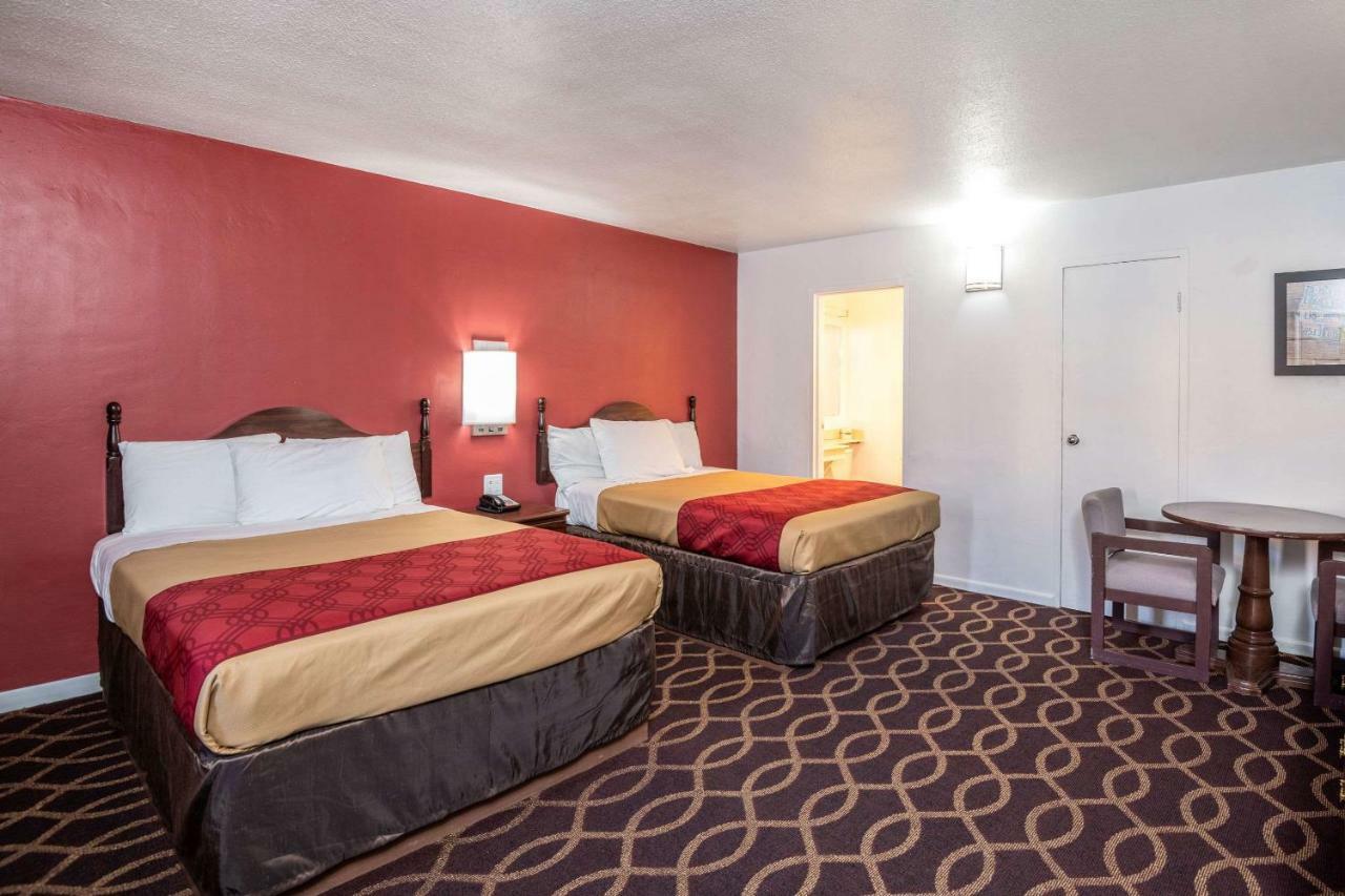 Econo Lodge University Tucson Zewnętrze zdjęcie